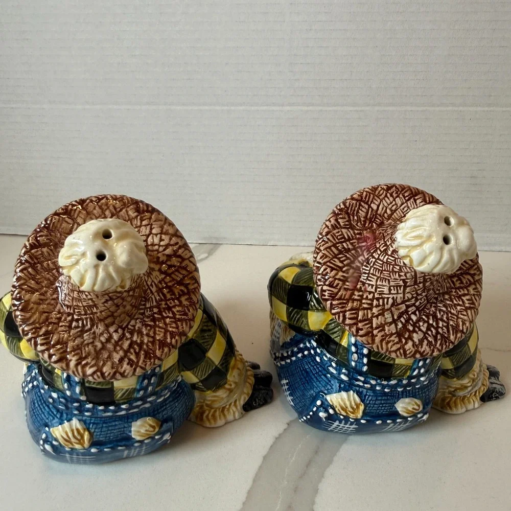 Fitz & Floyd Essentials Scary Crow Salt Pepper Shakers Fall Harvest Halloween